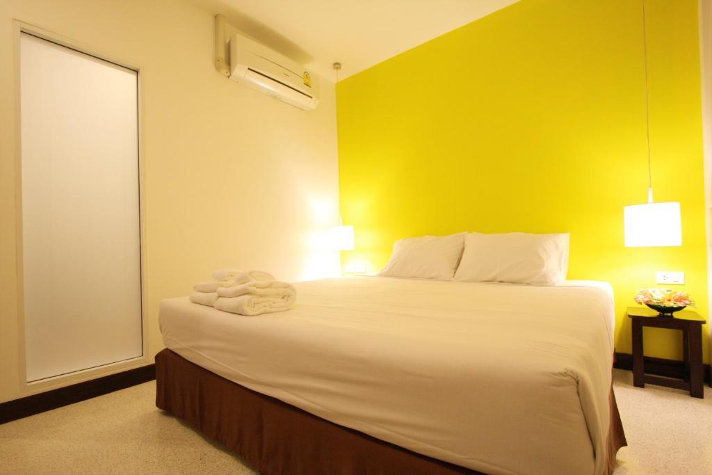 Chaba Place HHQ Room photo